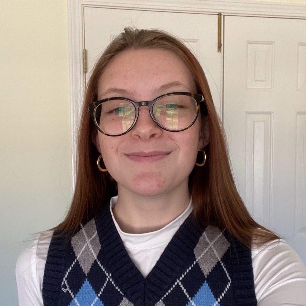Meet your Posher, Alyssa!